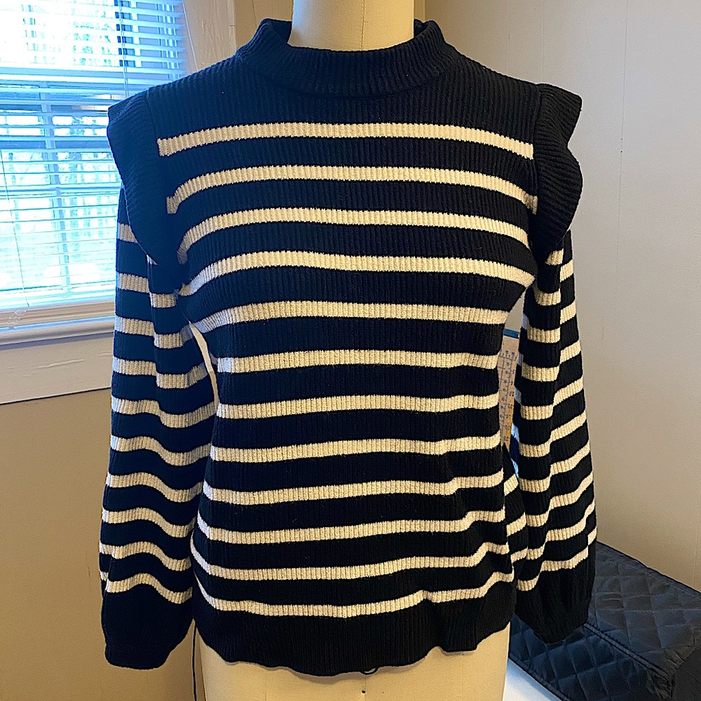 Women’s Pretty Garden sweater. Black and white stripe. Size small.